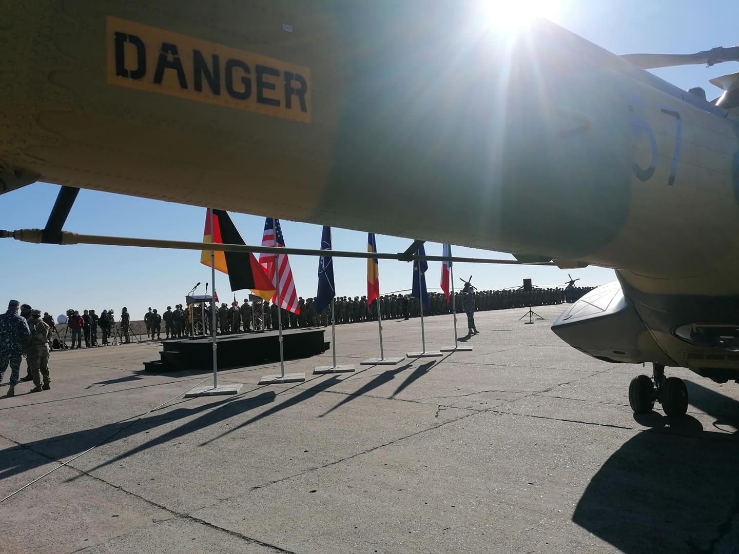 Jens Stoltenberg, la baza militară Mihail Kogălniceanu: „Suntem umăr la umăr, gata să apărăm România și toți aliații”