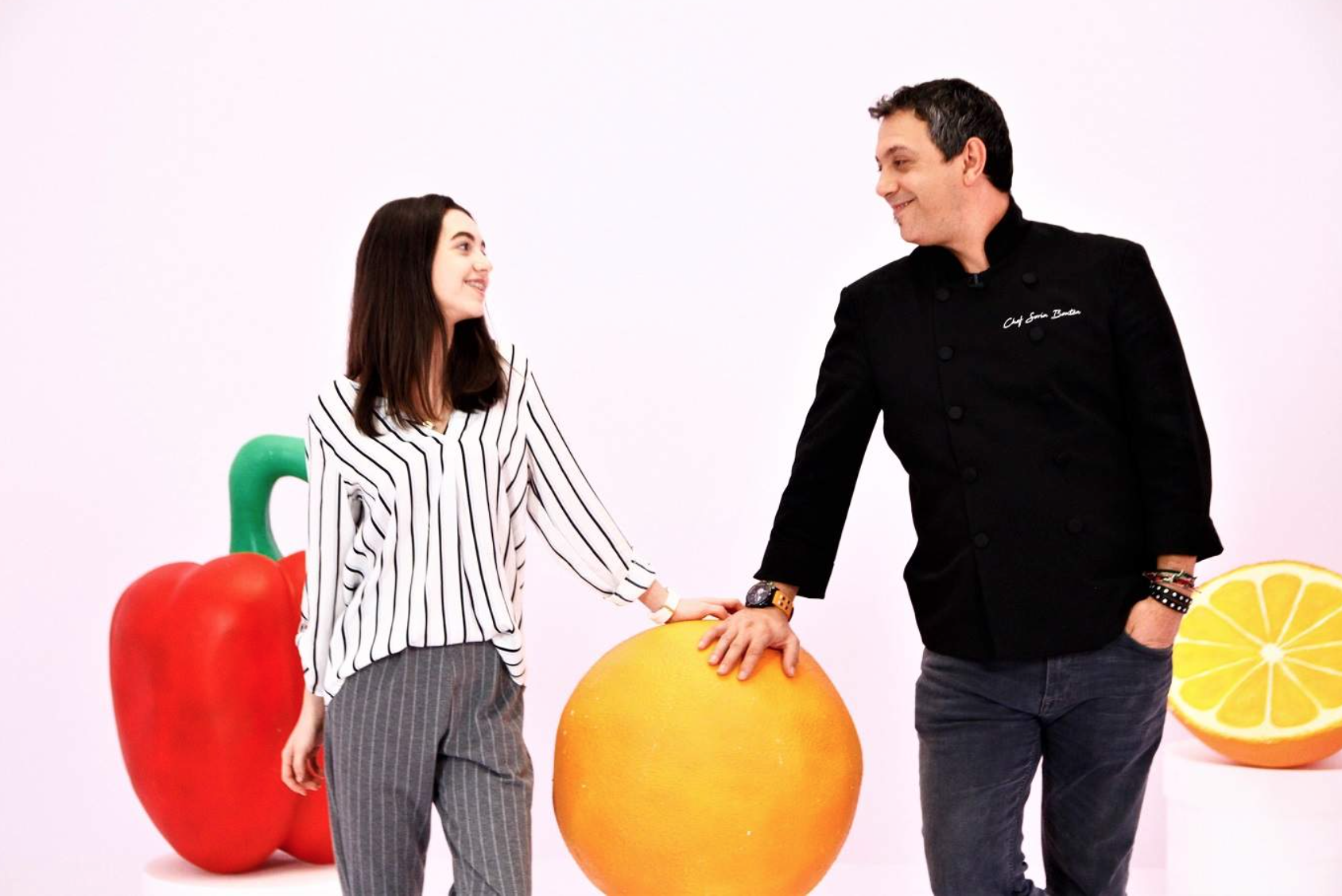 Chef Sorin Bontea face echipă cu familia sa în bucătărie | FOTO