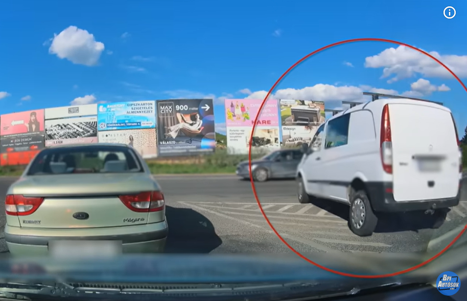 Ha nem lenne elege a közlekedési agresszióból, mutatunk még néhány elrettentő esetet - videó