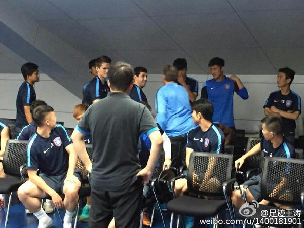 Dan Petrescu și-a început munca la Jiangsu Sainty. Dănălache l-a convins / GALERIE FOTO