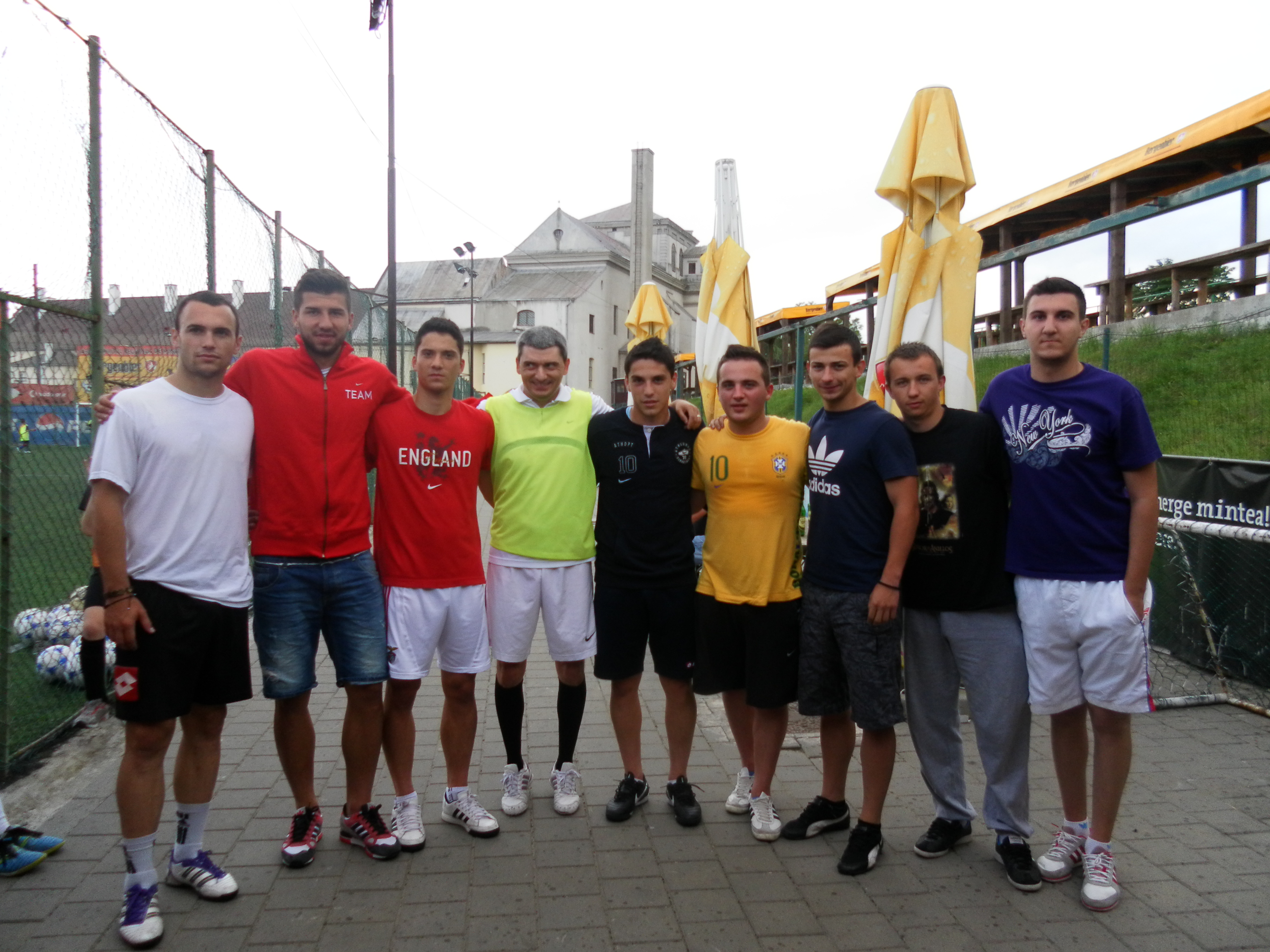 Povestea lui Nicușor Stanciu. A făcut naveta cu ”rechini”, a fost Mister Boboc, la 16 ani era să-și piardă piciorul