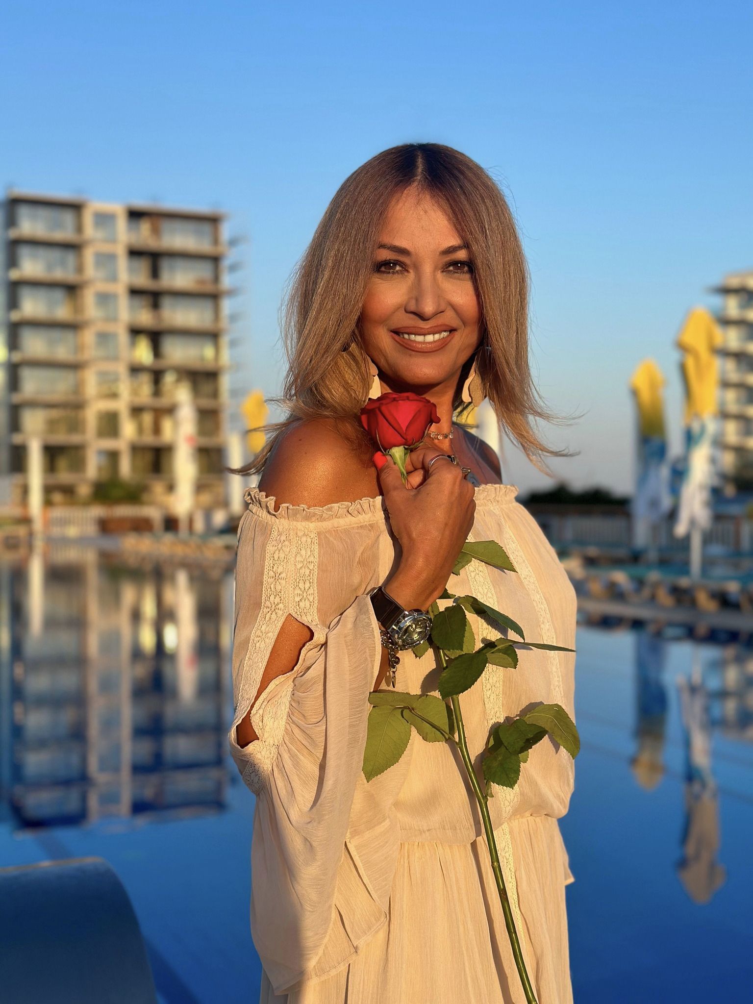 Anca Țurcașiu a confirmat noua relație. Primele imagini cu iubitul vedetei: „Am lângă mine un om drag”