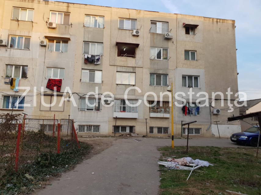 Explozii în două locuințe din Constanța, în această dimineață. O persoană a fost rănită