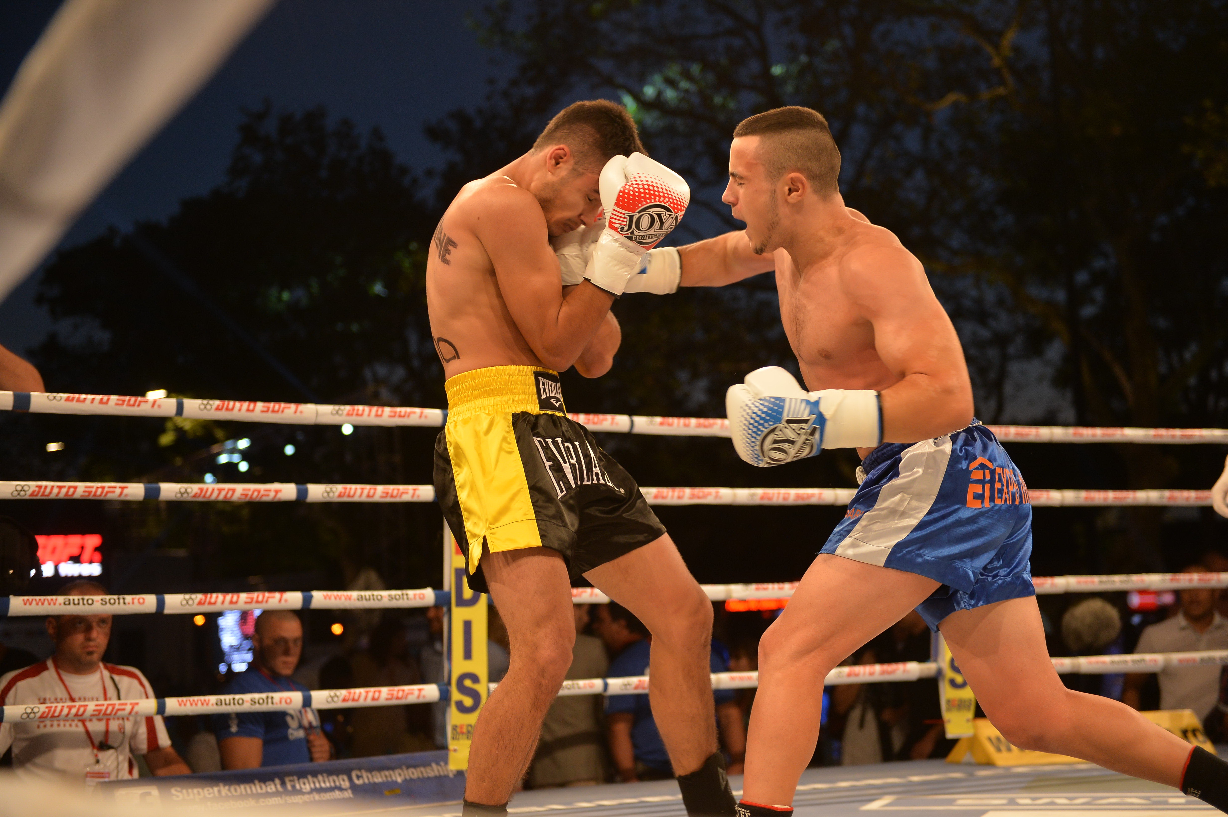 Andrei Stoica îşi păstrează centura de campion mondial / GALERIE FOTO&VIDEO