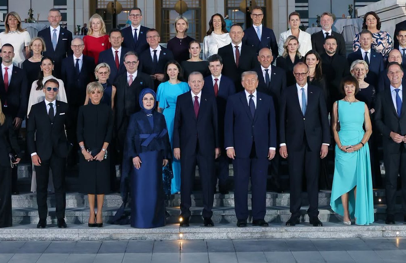 Unde au stat Nicușor Dan și Mirabela Grădinaru la fotografia de grup cu liderii NATO făcută la Ankara