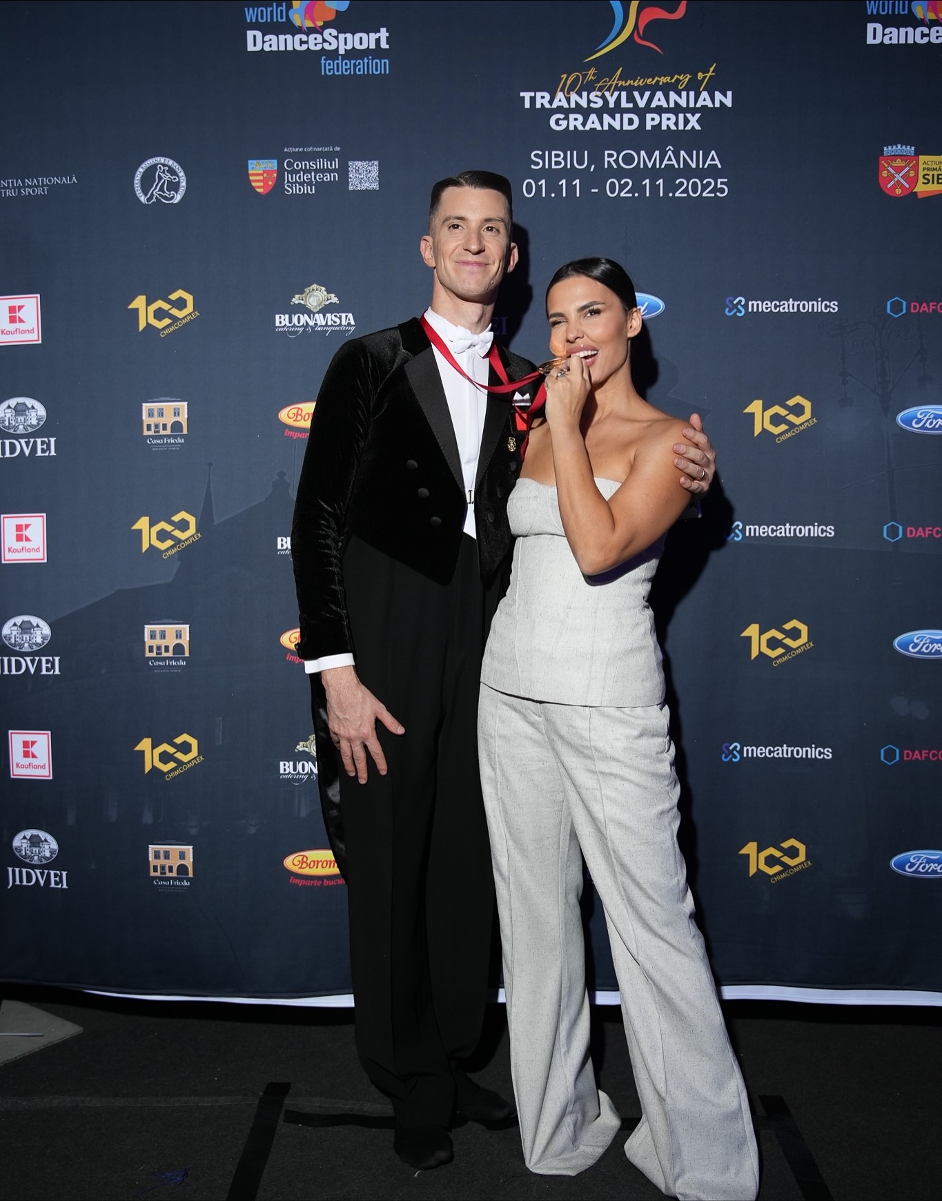 Rareș Cojoc, prima reacție după ce s-a spus că are o nouă iubită. Cine este Claudia Dumitru și ce s-a aflat despre Andreea Popescu