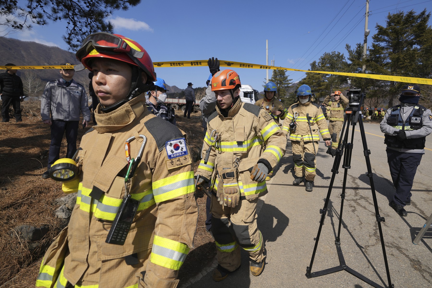 142 de case au fost bombardate accidental de două avioane de luptă, în timpul unui exercițiu cu muniție de război, în Coreea de Sud