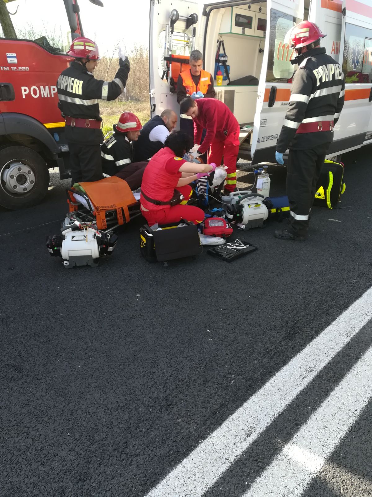 FOTO/ Șase răniți, într-un grav accident petrecut lângă Neptun. La fața locului intervine inclusiv elicopterul SMURD