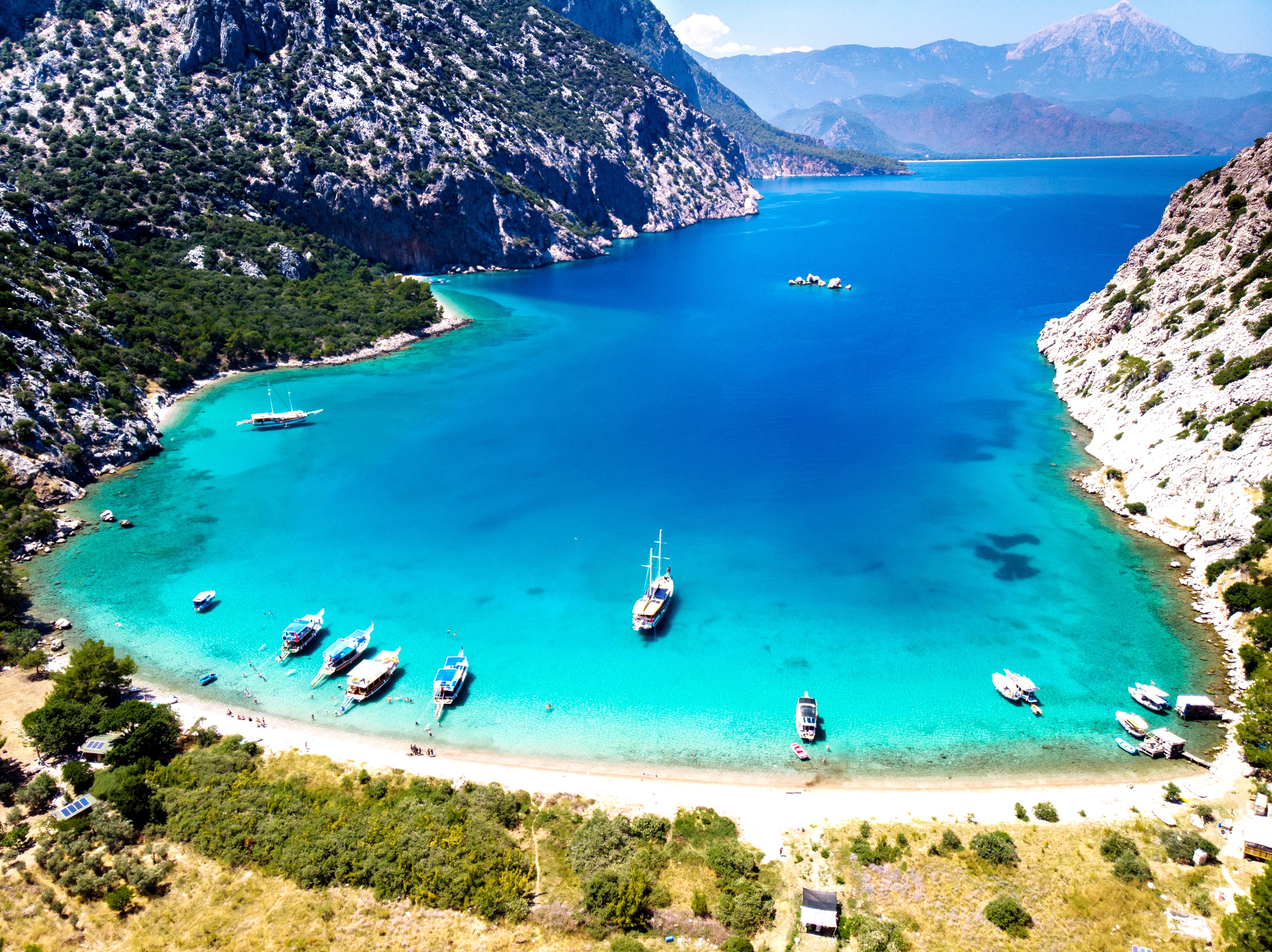 Destinația de vacanță aleasă de tot mai mulți turiști în această perioadă a anului. Septembrie e noul august pentru europeni