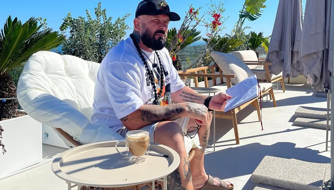 Ce a pățit Cătălin Zmărăndescu în vacanța din Turcia: „La ora 7 dimineața simt o prezență lângă pat. Încercam să-mi dau seama ce se întâmplă”