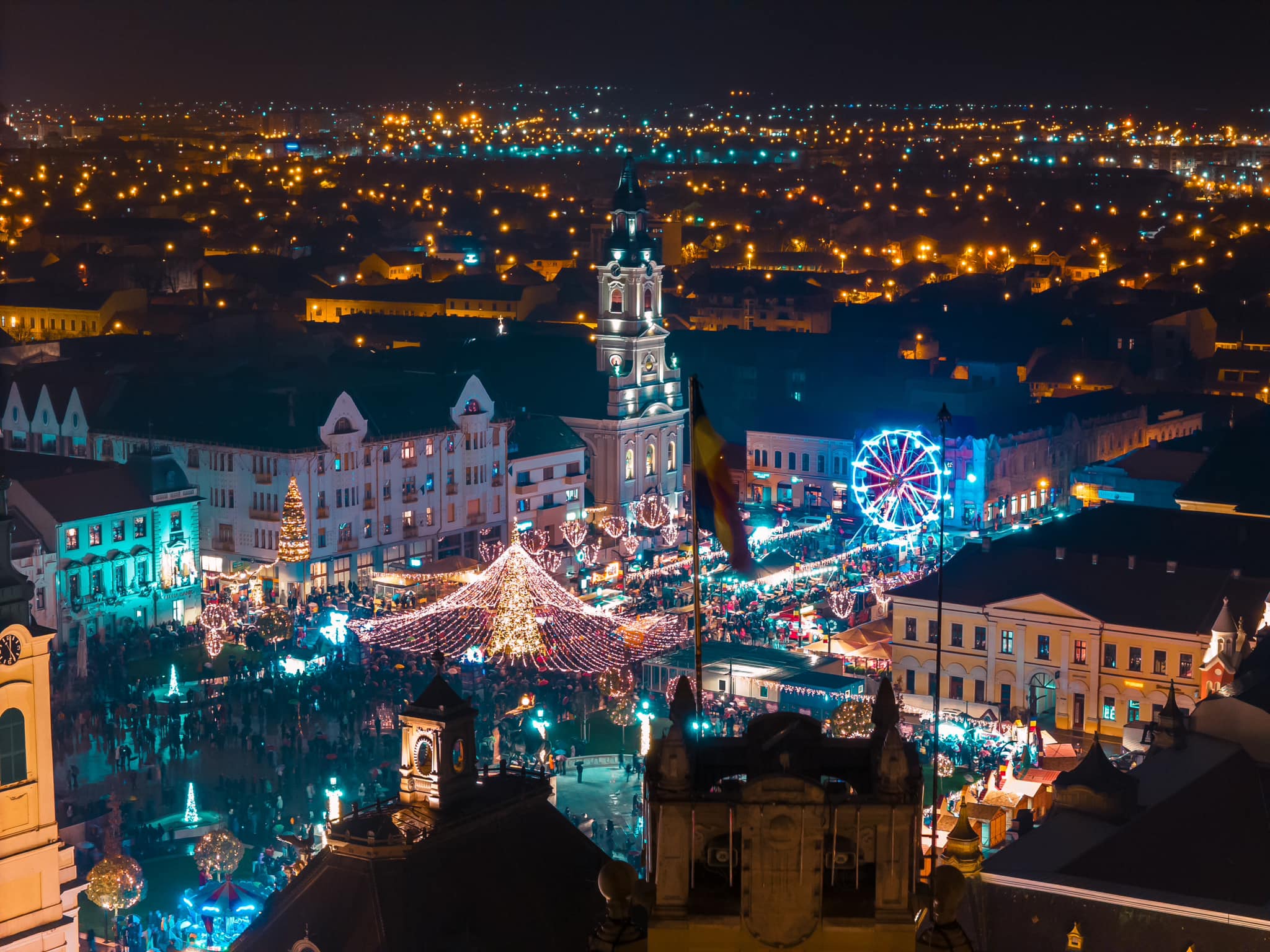 Târgul de Crăciun Oradea 2024. O zonă specială pentru food truck și 31 de căsuțe cu obiecte de cult, lemn, lut și ceramică