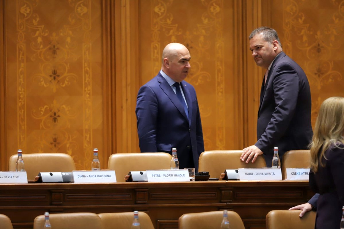 Toate cele patru moțiuni de cenzură depuse împotriva Guvernului Bolojan au fost respinse în Parlament. Ce urmează