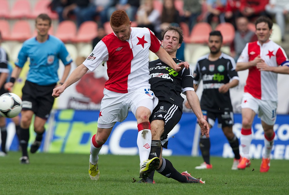 EROUL Rapidului, dat afară disicplinar de la Slavia. Era la juniori!