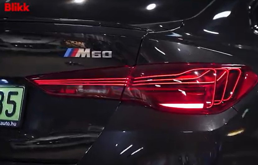Egy lóerő ára 60 ezer forint – A BMW i4 M60-at tesztelték Palikék