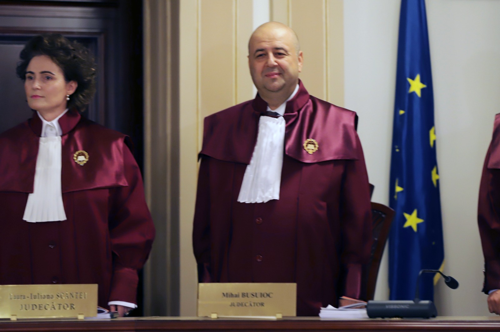 Curtea Constituțională a amânat verdictul la pensiile magistraților. Ilie Bolojan amenințase cu demisia dacă legea pică la CCR
