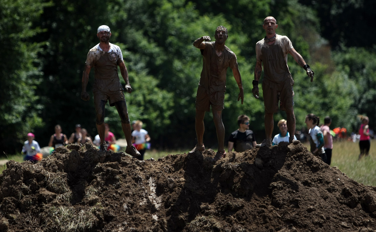 Marea noroială! Fotoreportaj Ultimate Mudness 2015, din Pădurea Motoc, de la Mogoșoaia