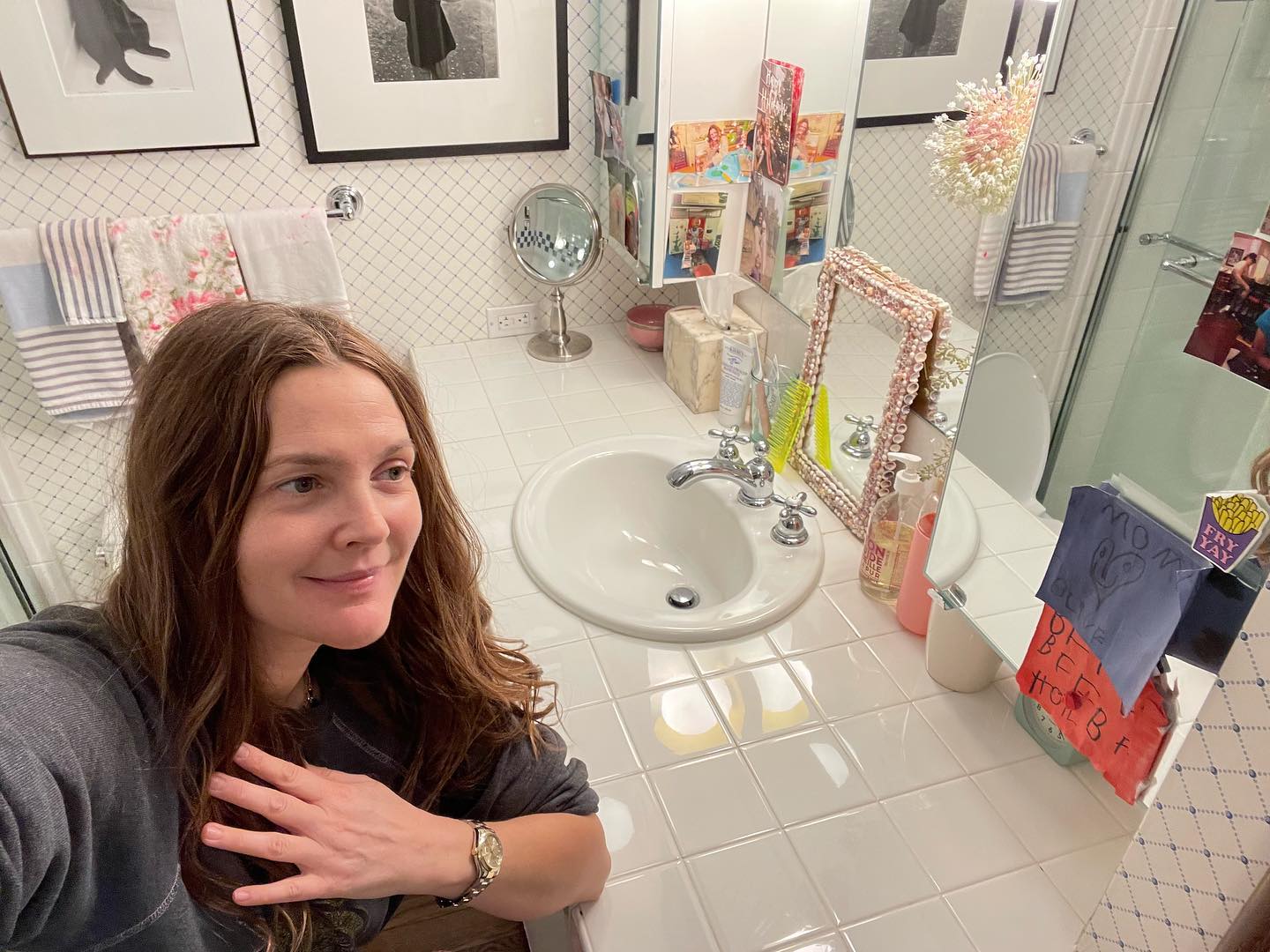 Drew Barrymore, dezvăluiri neașteptate la TV: „Mama s-a culcat cu foștii mei parteneri”