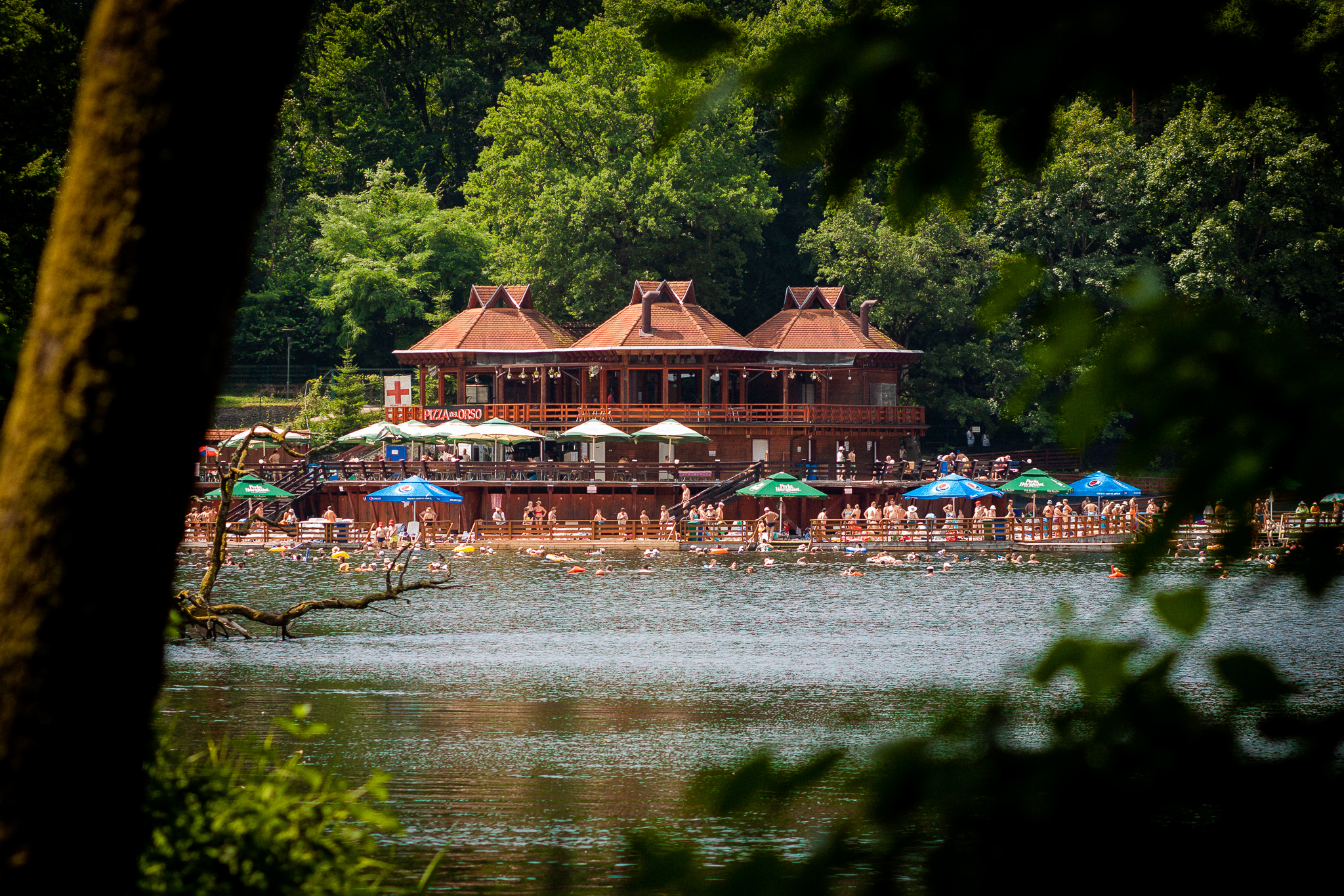 Cât costă vacanța de Crăciun 2025 și de Revelion 2026 în România. Ce caută turiștii și ce buget alocă pentru sărbătorile de iarnă