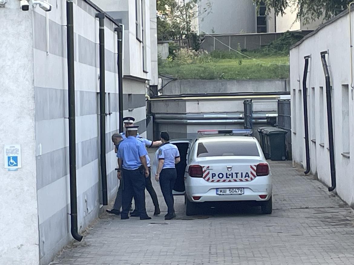 Dumitru Buzatu, arestat preventiv pentru 30 de zile. Tribunalul Vaslui a aprobat solicitarea DNA, avocații săi anunță că vor contesta măsura