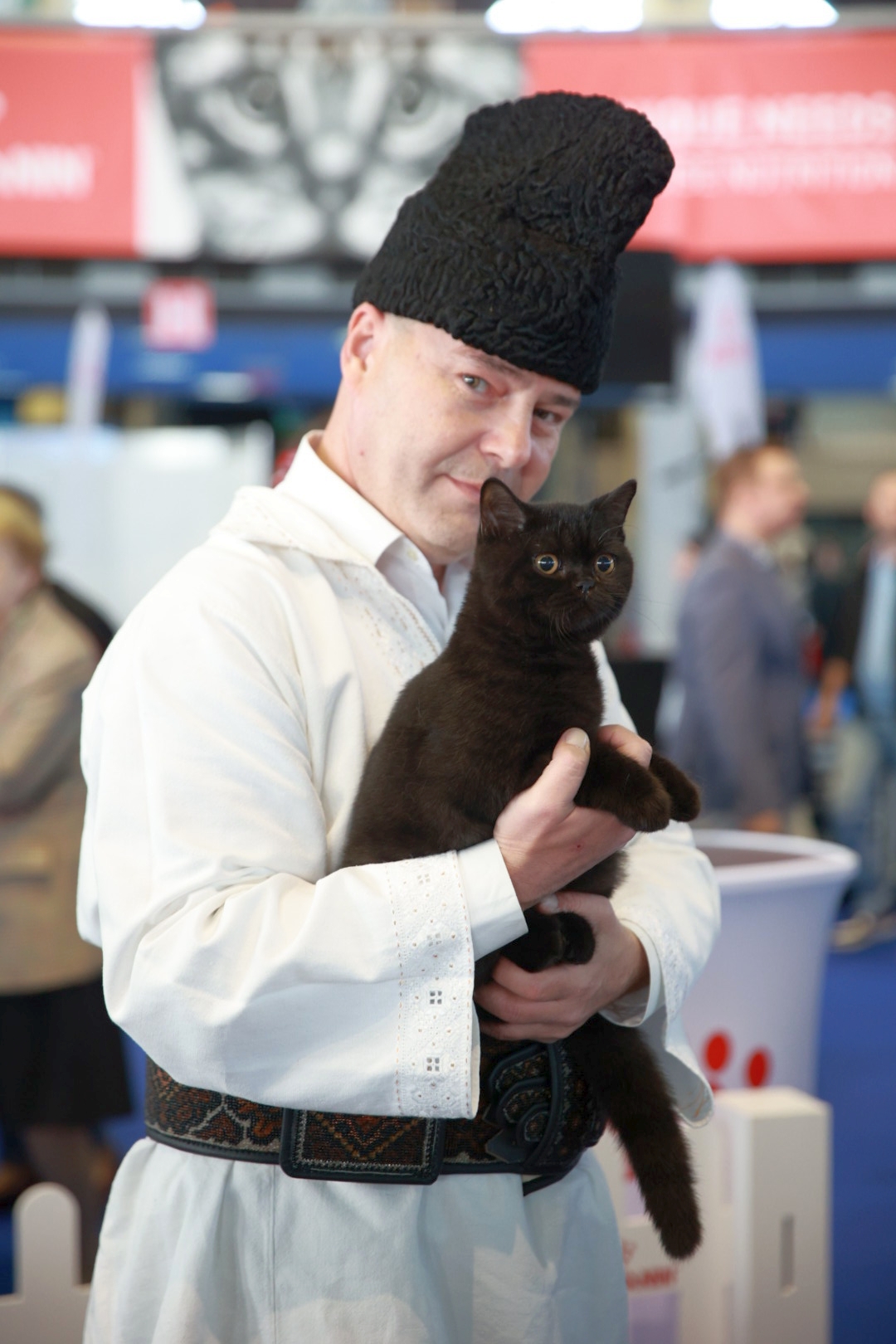 Libertatea a mers la Campionatul Mondial Felin. Bucureștiul, capitala mondială a pisicilor: peste 750 de feline din întreaga lume au strălucit la Romexpo