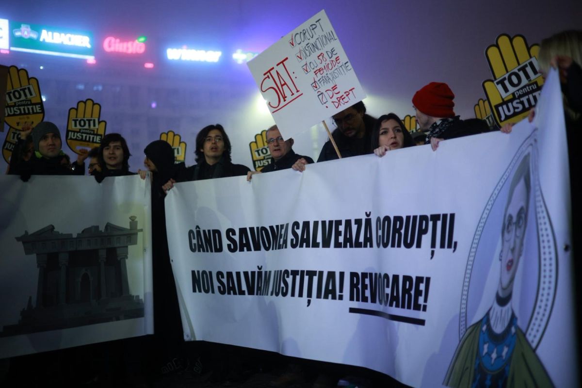 Generația Z, printre cei 4.000 de oameni prezenți în București la protestul pentru reformă în Justiție