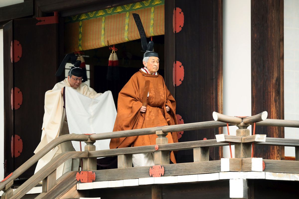VIDEO | Moment istoric în Japonia. Împăratul Akihito a abdicat după 30 de ani de domnie. Fiul său, Naruhito, va urca pe Tronul Crizantemei