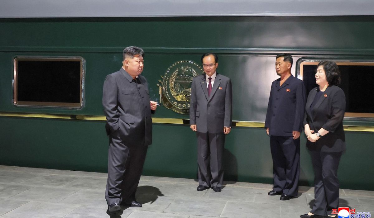 Trenul blindat al lui Kim Jong-Un a intrat în China: cum arată „fortăreața pe șine” care circulă cu cel mult 60 km/h