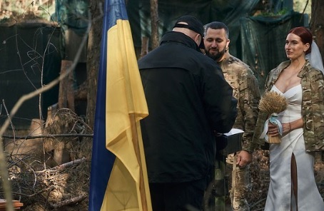 O lunetistă ucraineană povestește ce a simțit când a ucis primul inamic rus: „E greu să tragi într-un om prima dată. Dar trece”