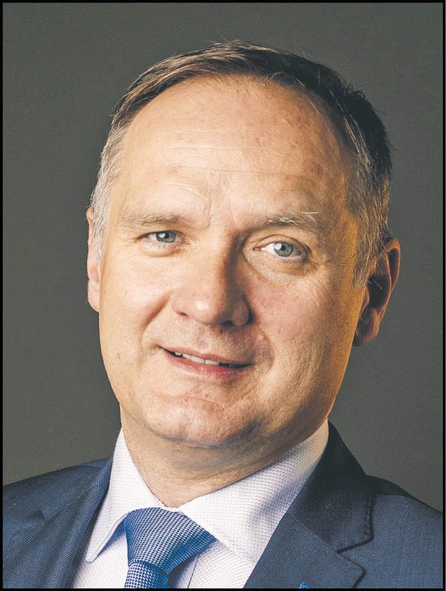 logo Andrzej Sterczyński