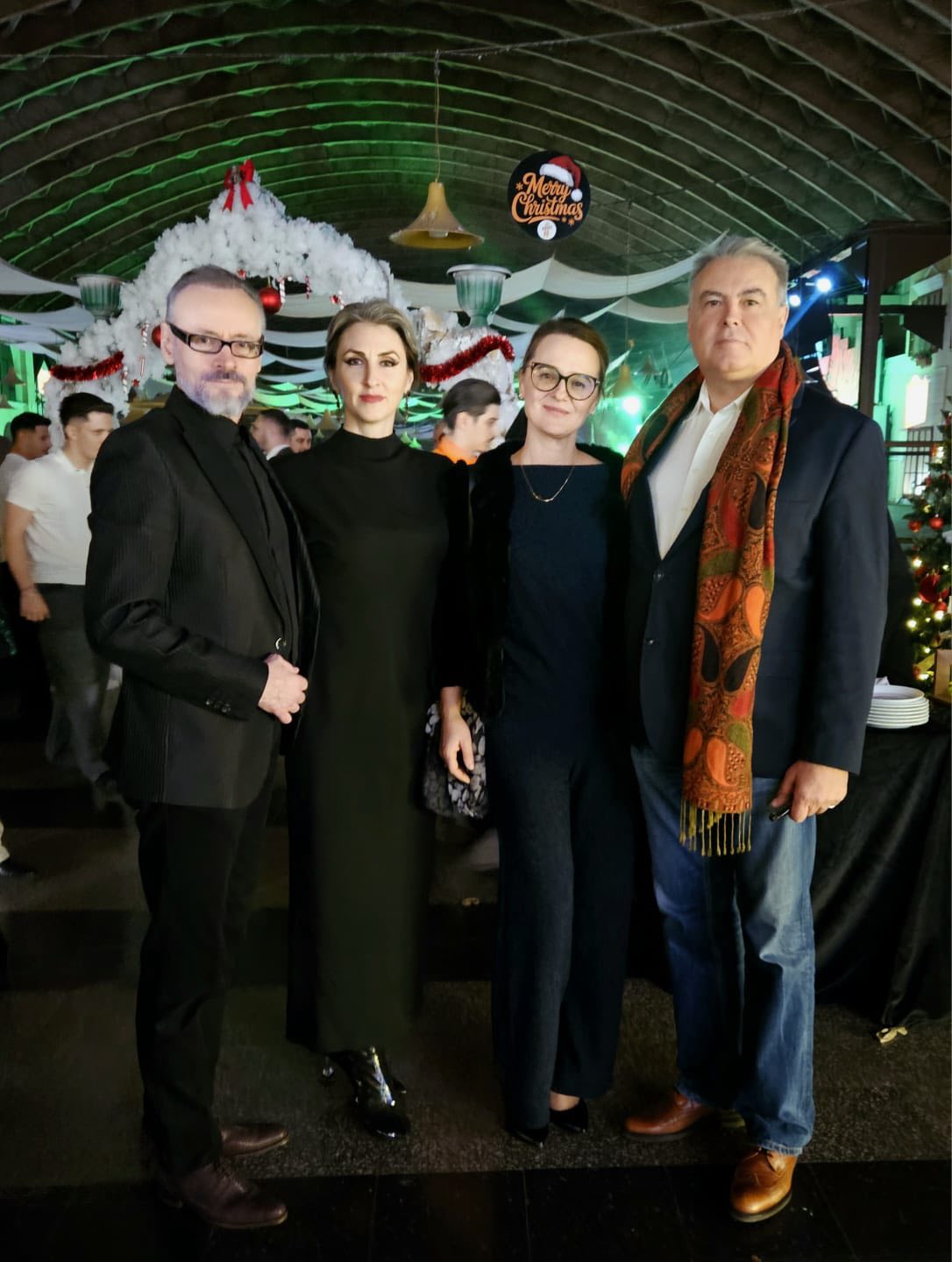 Adrian Cioroianu și-a refăcut viața după divorțul de Daniela Nane, iar Mihai Albu l-a dat de gol. Cine este și cu ce se ocupă noua parteneră