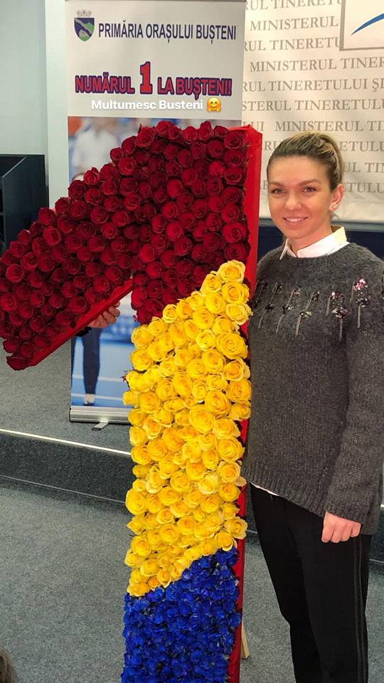 Cărți poștale cu Simona Halep. Surpriza făcută de Primăria Buşteni / GALERIE FOTO