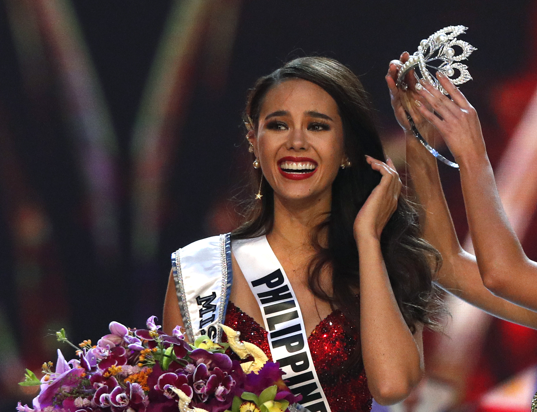 GALERIE FOTO. Ea este Miss Univers 2018! Are 24 de ani și nu a vizitat niciodată Europa