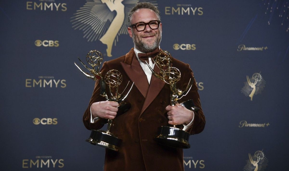Premiile Emmy 2025: Serialele „Adolescense” și „The Pitt” domină gala. Lista câștigătorilor din principalele categorii