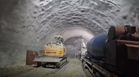 Cum arată primul tunel de autostradă forat, prin care se va circula de la Pitești la Sibiu. CNAIR: „Vom putea circula la finalul anului”