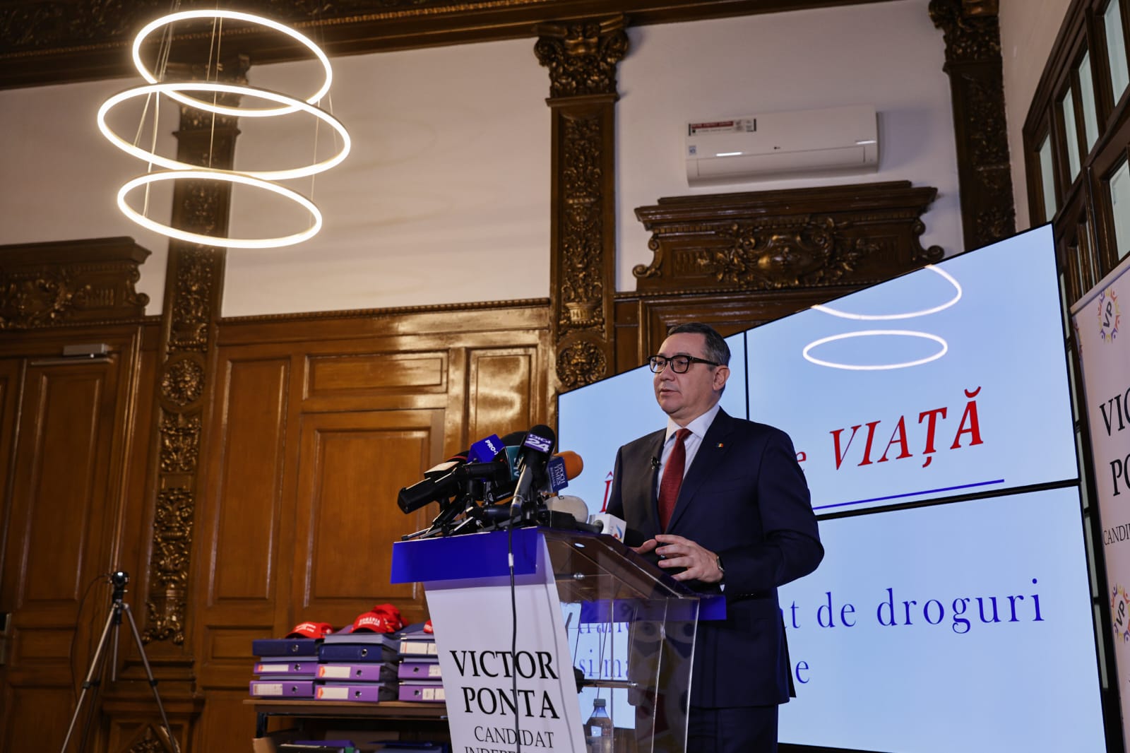 Victor Ponta și-a anunțat oficial candidatura la alegerile prezidențiale