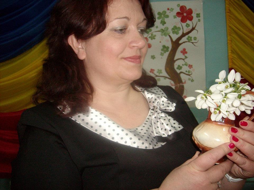 EXCLUSIV/Raisa Pădurean sau viața greu încercată a unui profesor la școala românească din Tiraspol. „Ni se spune că românii sunt fasciști”