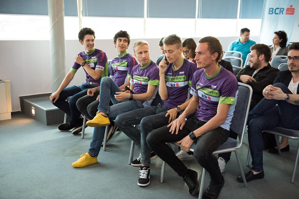 SportGuru - BCR Racing Team s-a lansat oficial! Vedetele sunt Marius Ionescu și Alexandru Ciocan / GALERIE FOTO
