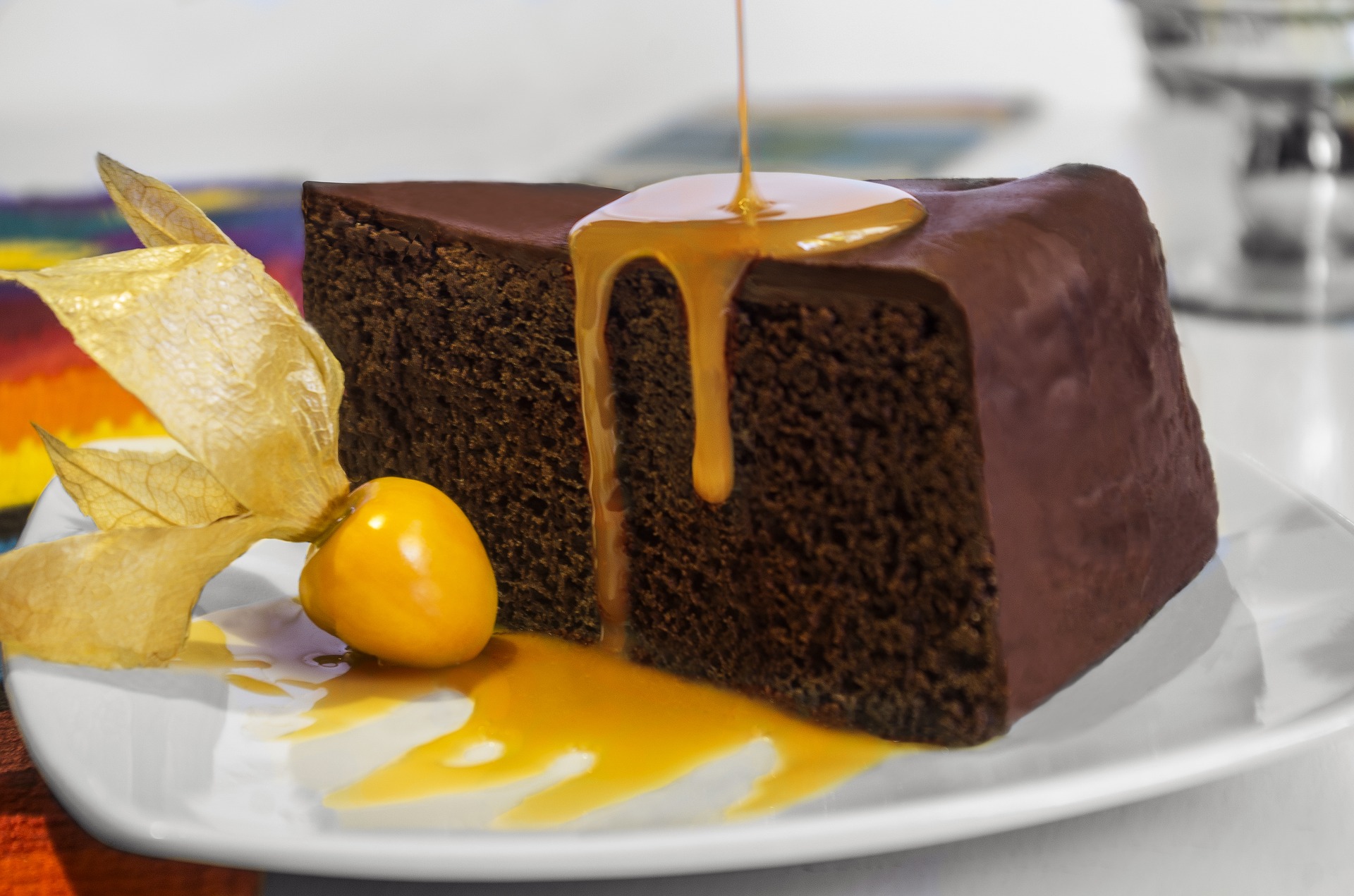 Reţete de tort de ciocolată. 11 reţete de tort de ciocolată pentru toate gusturile