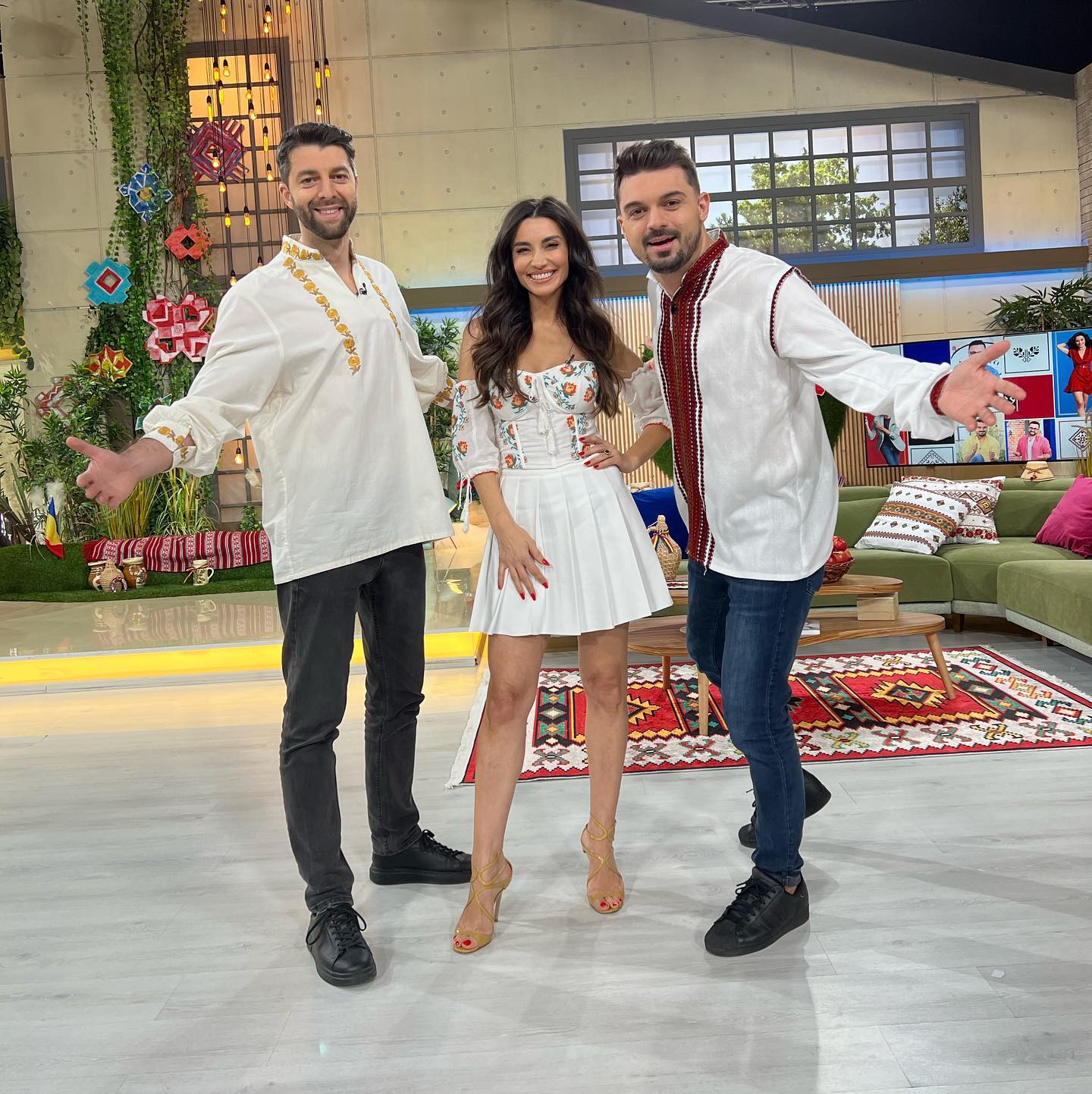 Cum îi caracterizează Bogdan Ciudoiu pe Shurubel și Lili Sandu, colegii lui de la „Vorbește Lumea”: „Barometrul meu”