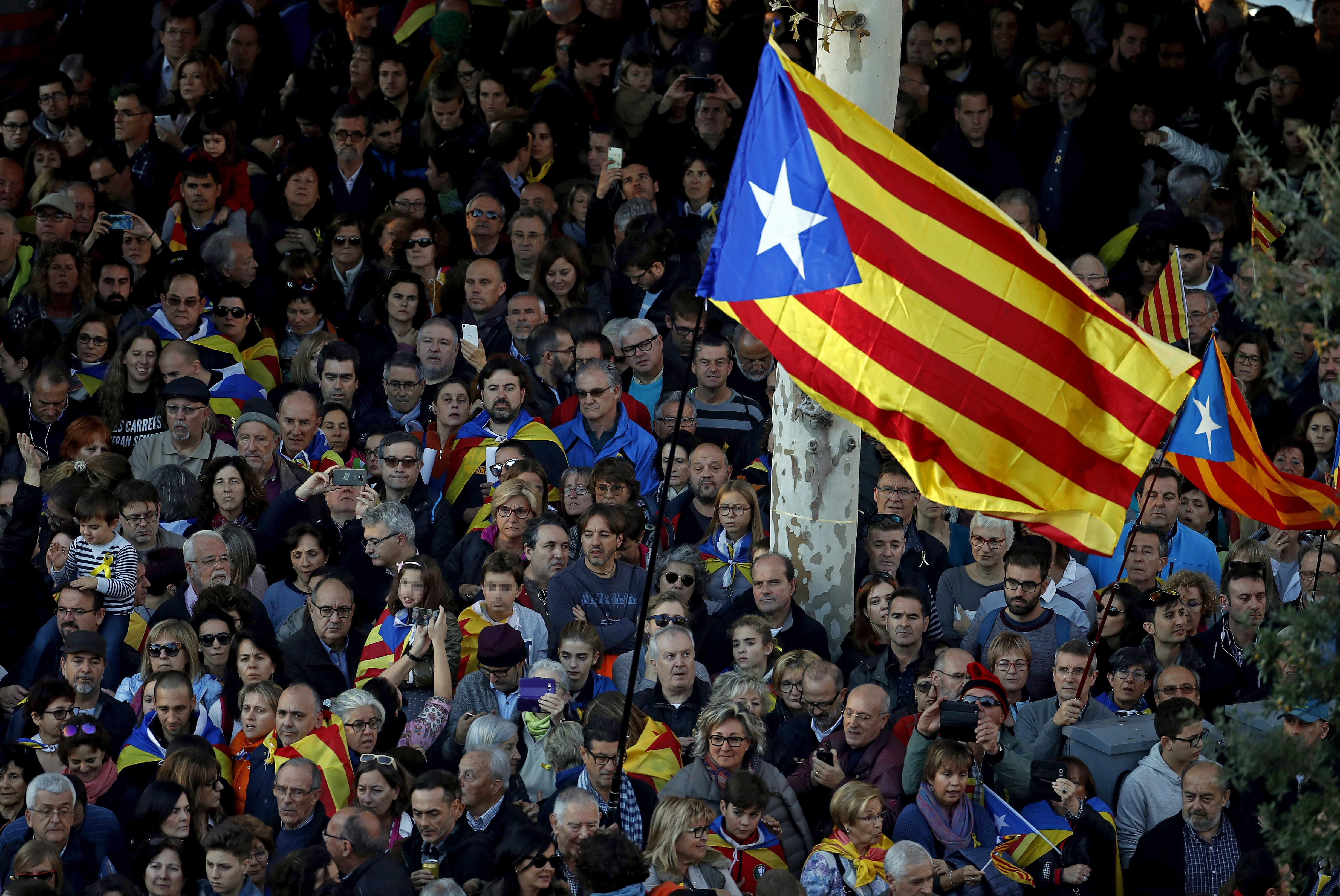 FOTO/ 750.000 de oameni au participat la un miting în Barcelona pentru eliberarea liderilor separatiști încarcerați