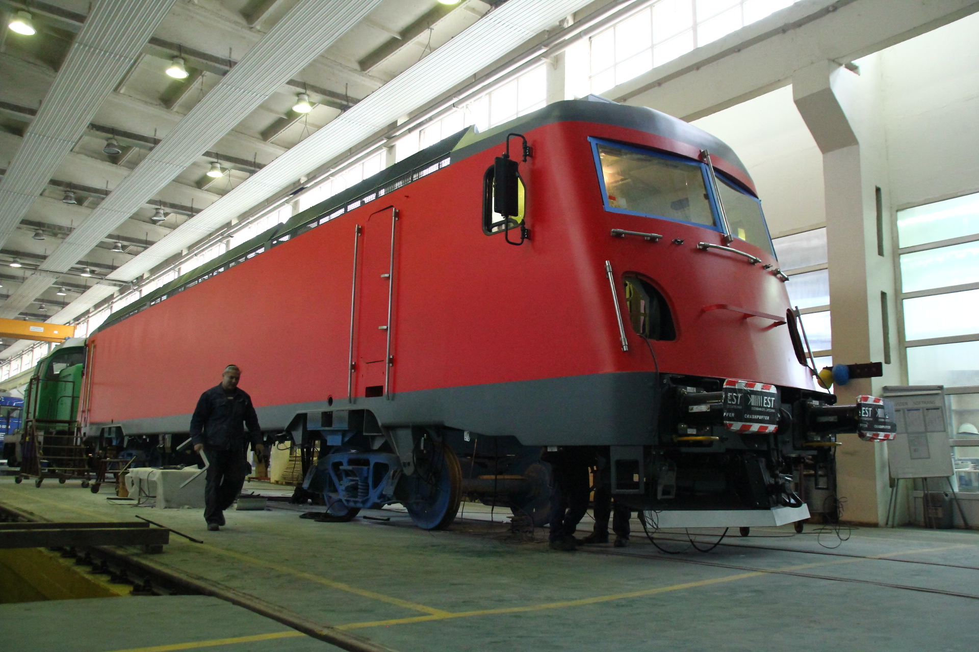 REPORTAJ/”Montana” atacă Cercul Polar! Locomotivele de la Craiova vor călători în Suedia, la -40 de grade Celsius(FOTO)