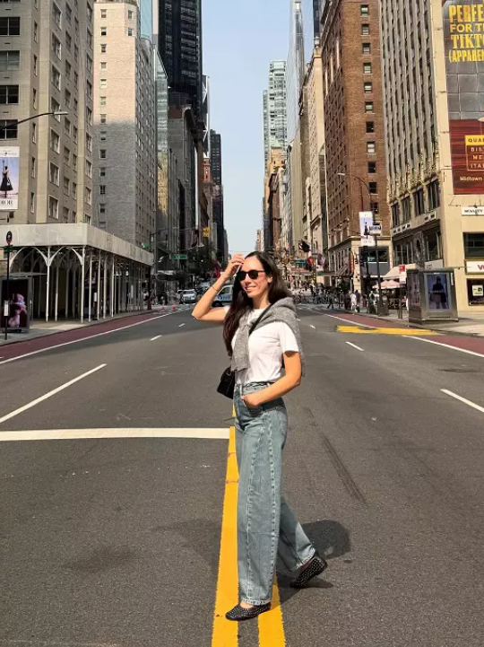 Cine este și cu ce se ocupă soția lui Alexandru Ion de la „Asia Express” 2025. S-au cunoscut pe Tinder. „Mi-am șters aplicația și gata”