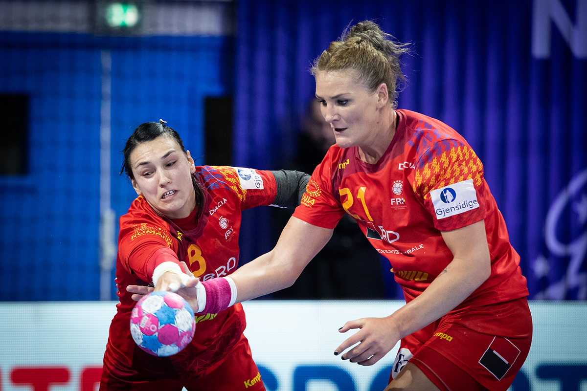Succes, egal sau pierdem cu Ungaria la maximum două goluri = semifinale! Victorie: România - Spania, 27-25 la Euro 2018 de handbal feminin | GALERIE FOTO&VIDEO