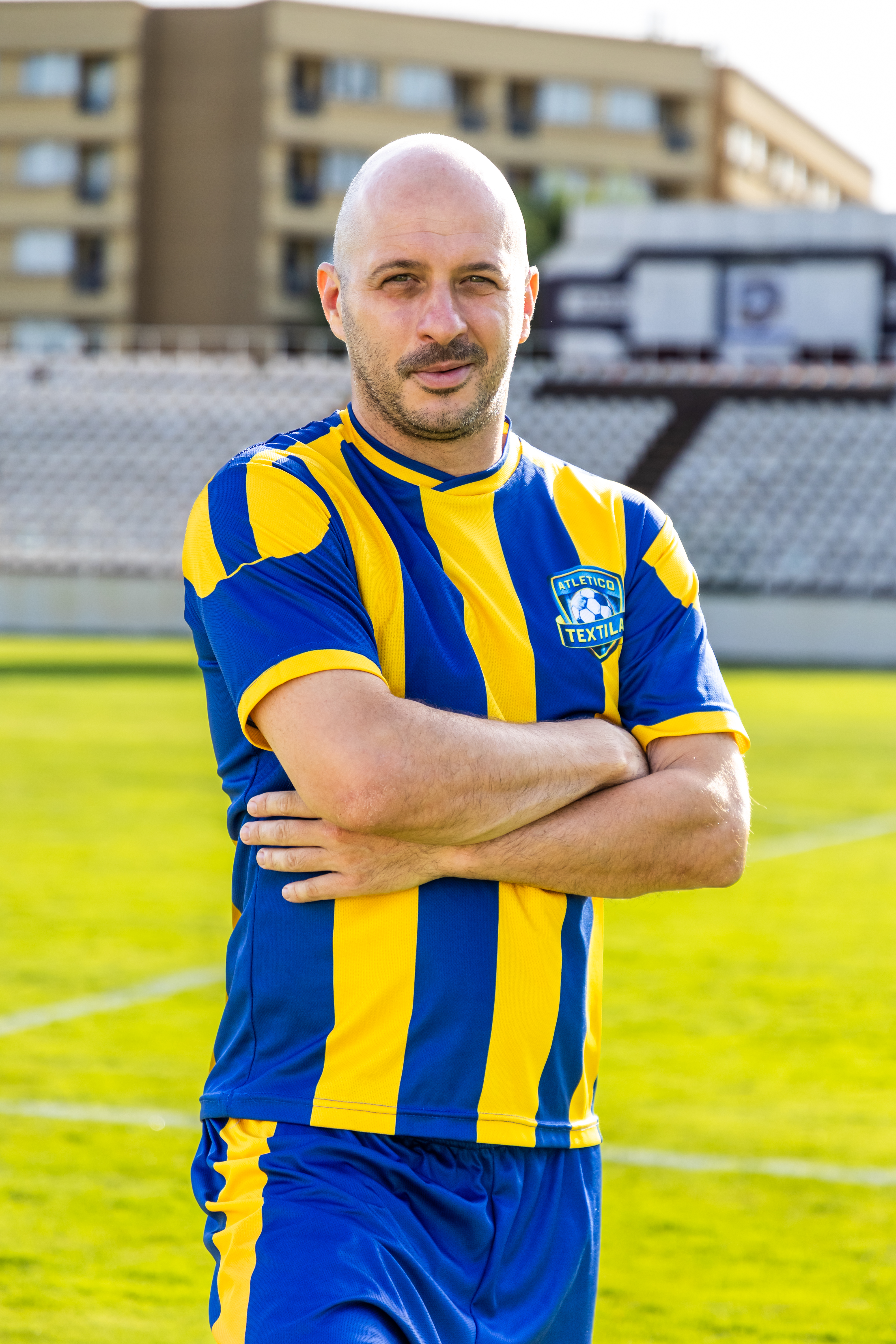 Actorul Andrei Mateiu, detalii despre serialul „Atletico Textila”: „Zici că ne-am întors în timp” INTERVIU