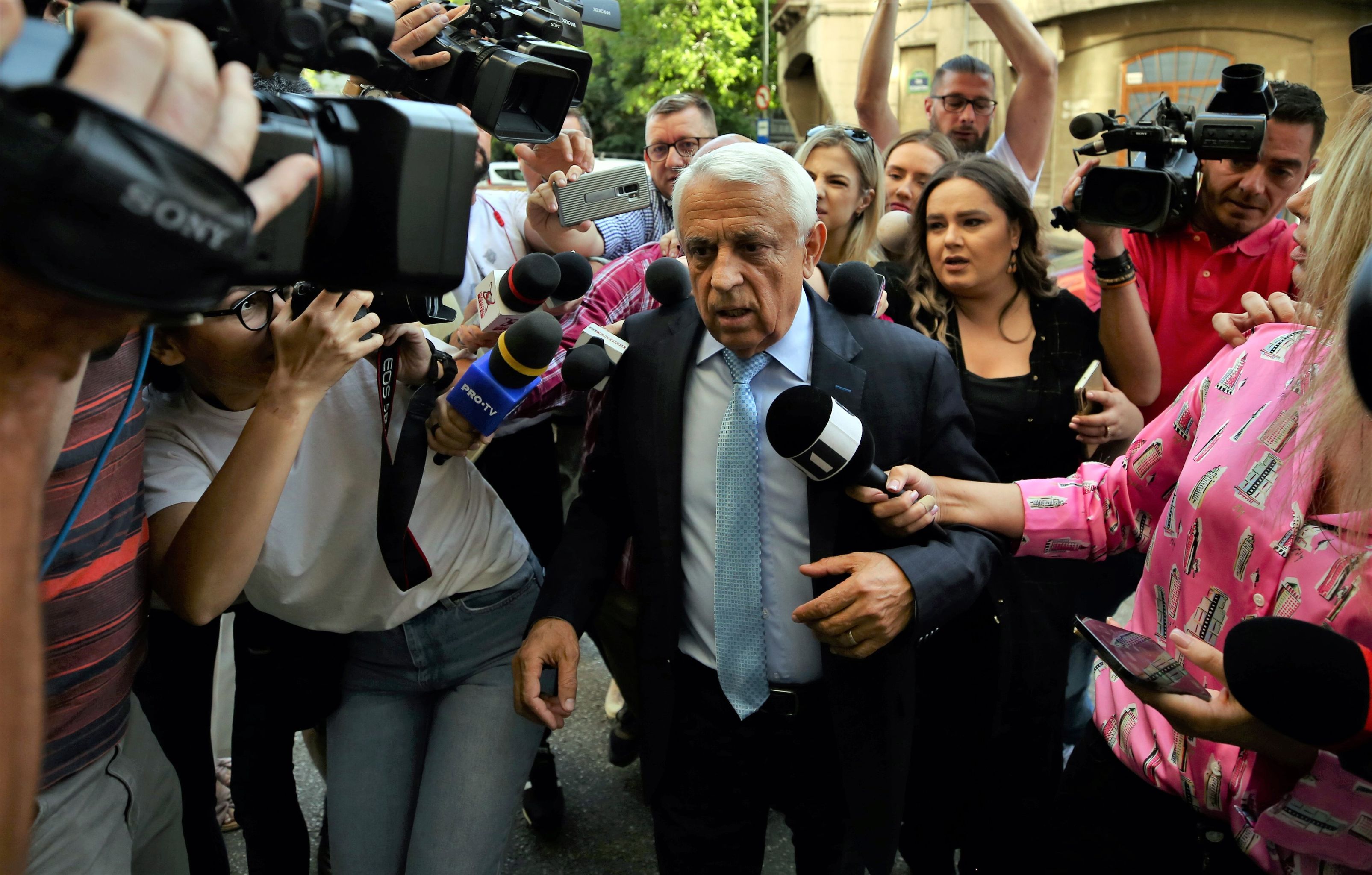 Ministrul Petre Daea, audiat azi la DNA ca martor în dosarul predecesorului său, Adrian Chesnoiu