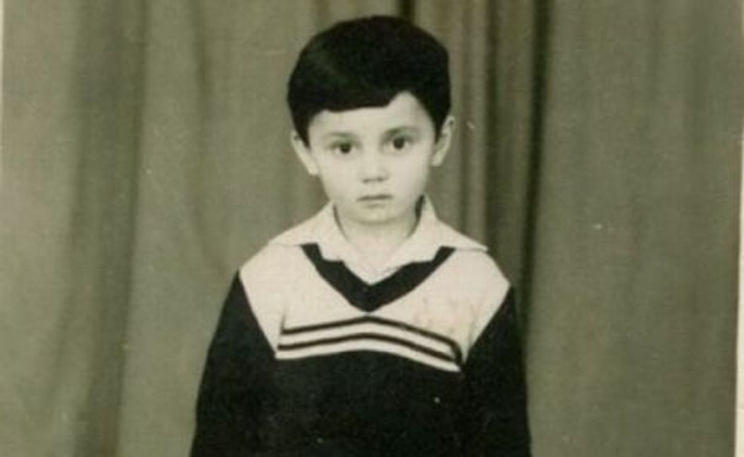 Imagini rare din copilăria celor mai iubite vedete din România. Puțini le-ar recunoaște