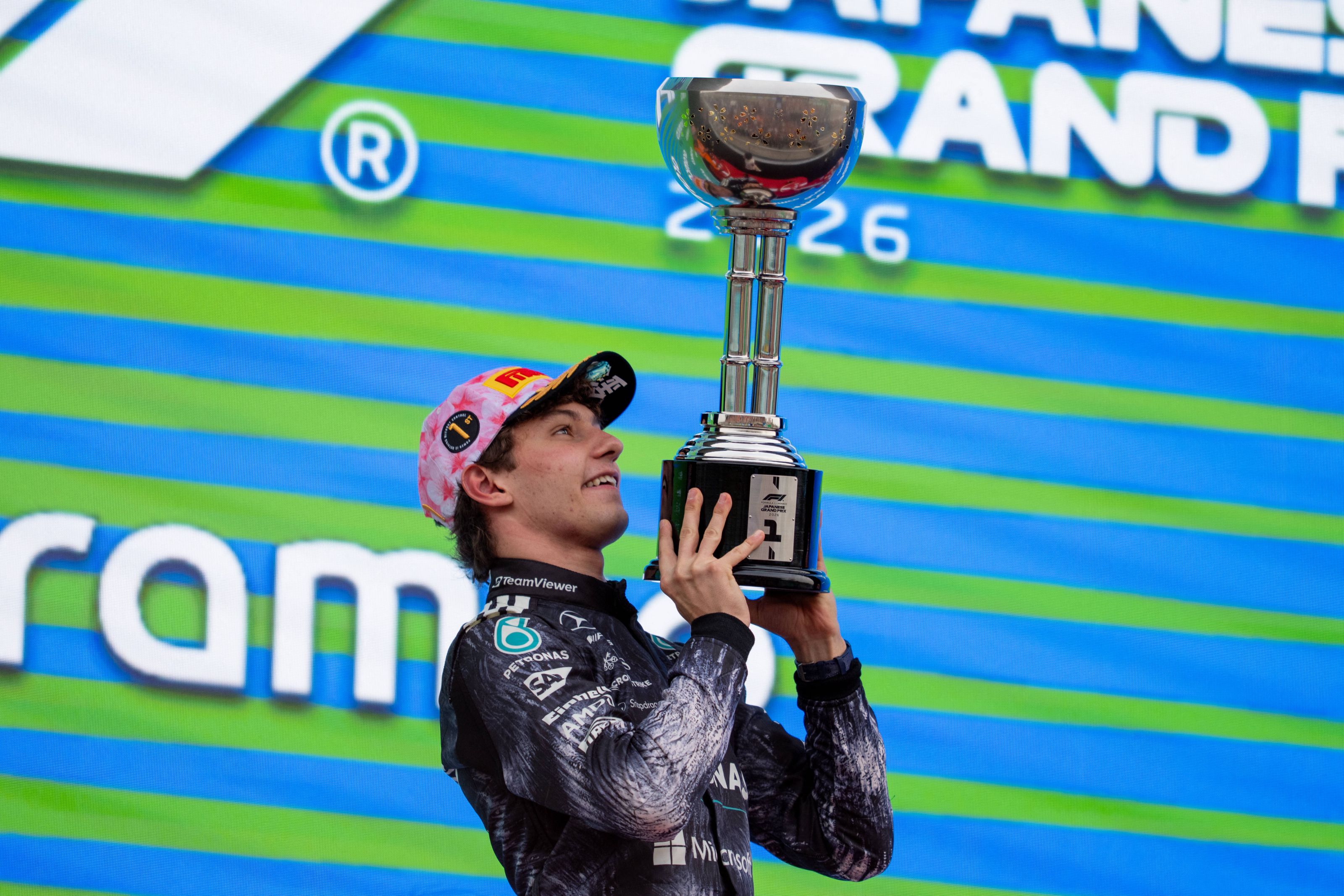 Ca pe vremea lui Michael Schumacher. Ce s-a auzit pe podiumul de Formula 1 după ultimele două curse câștigate de Kimi Antonelli