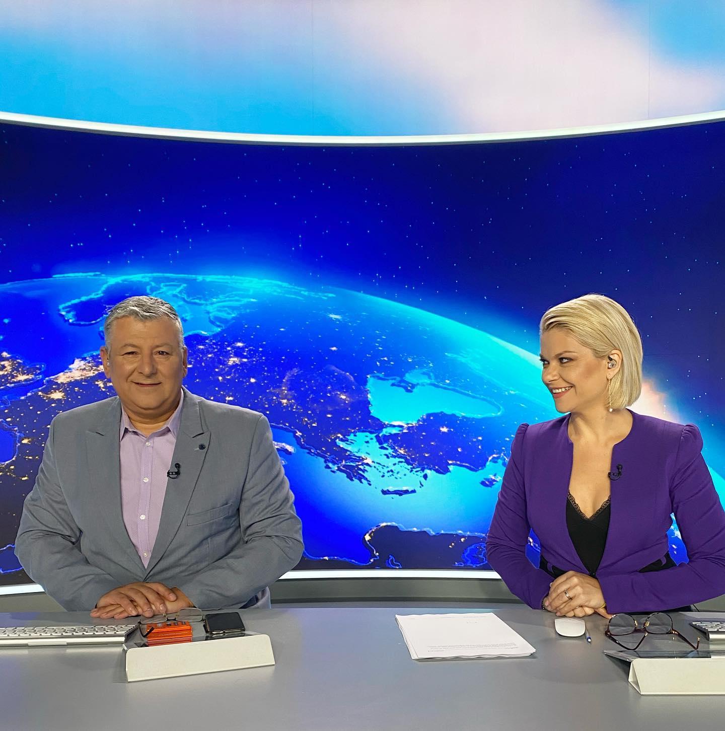 Andreea Marinescu este o gospodină desăvârșită când nu e la TV: „Poate anul acesta îi conving pe băieți să guste friptura de miel”