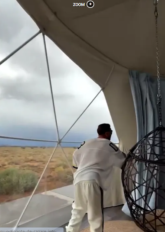Cum arată cortul de lux de la Grand Canyon, în care s-a cazat Dorian Popa. Artistul se află în SUA. „Nu sunteți pregătiți, frații mei”