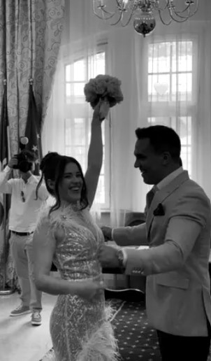 Imagini de la cununia fiicei lui Mugur Mihăescu. Ivona s-a căsătorit cu alesul inimii sale